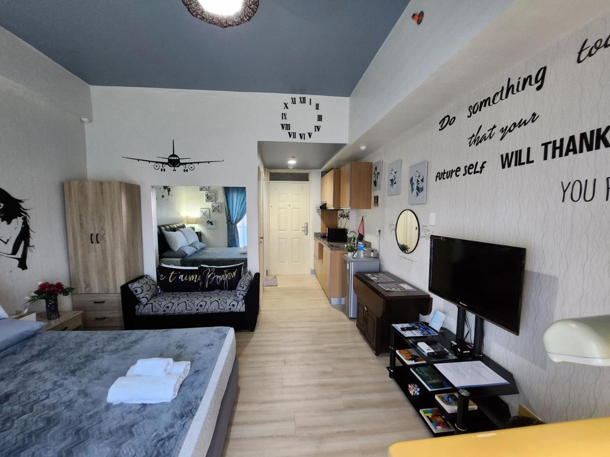 Condo Azur Suites: Stylish Airport Retreat with Netflix and Luxe Pool Lapu-Lapu City Exterior photo